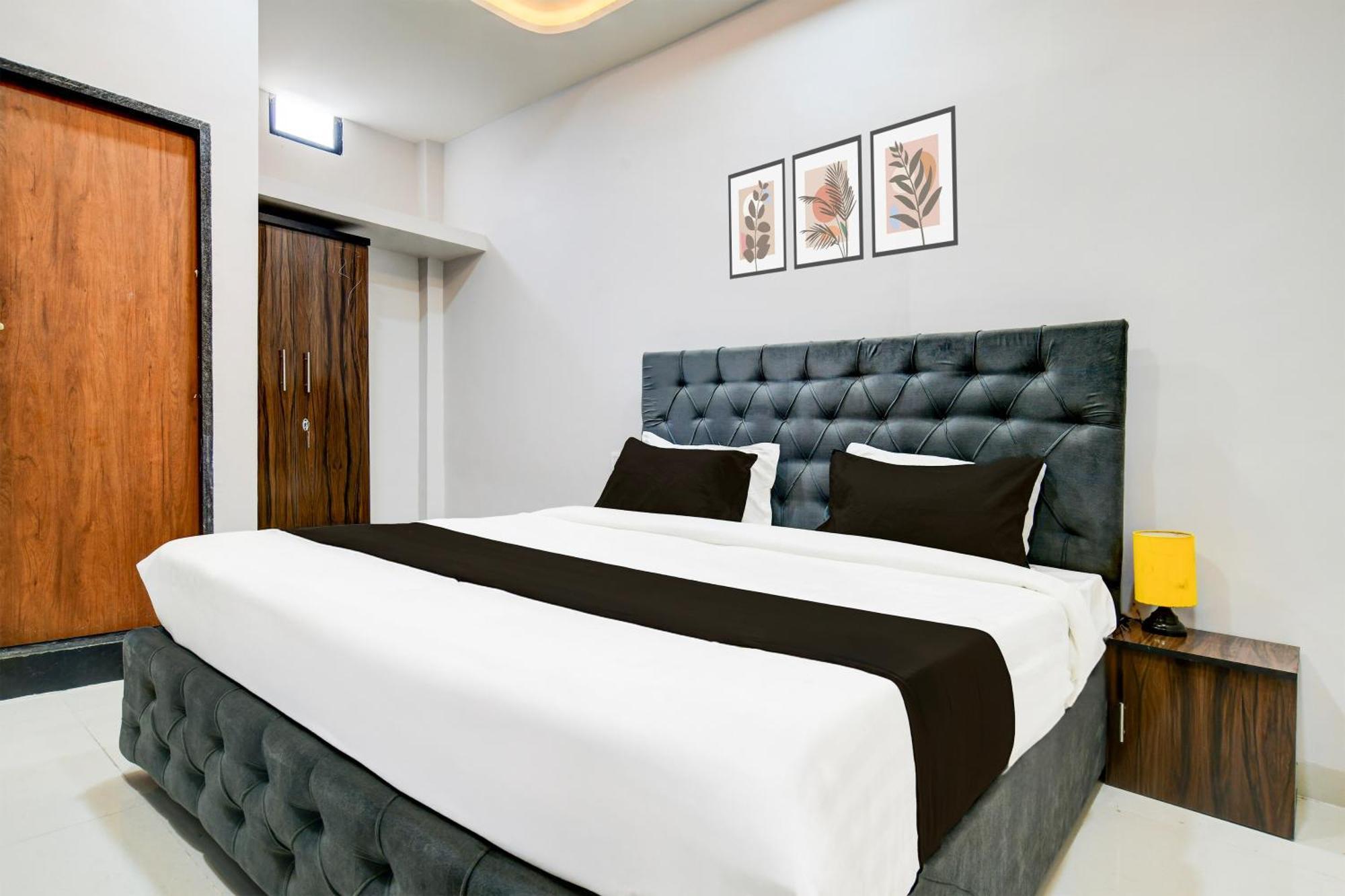 Super Hotel O D.V Near Medanta Hospital 印多尔 外观 照片